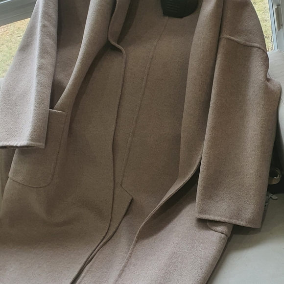 New Wool Cashmere Coat - Picture 6 of 6